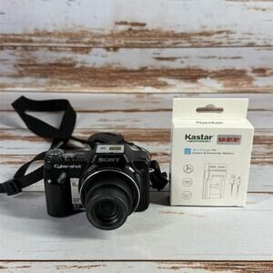 Sony Cyber-shot Black Camera with Kastar Battery